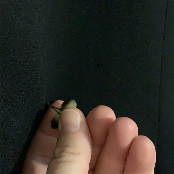 Sleeveless black button tunic size 12 Jones NY - Picture 6 of 6